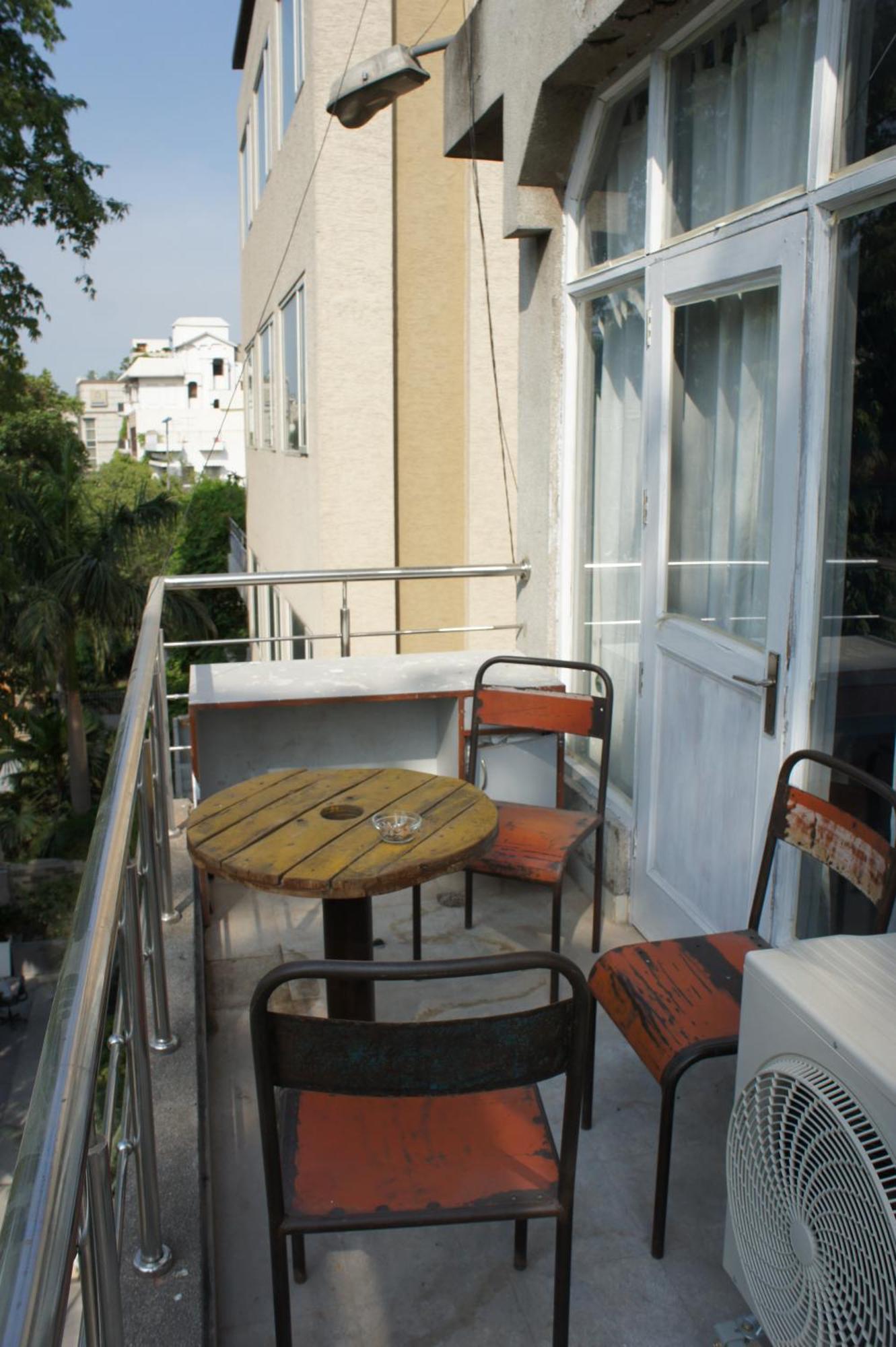 Bed & Chai Guesthouse New Delhi Exteriör bild